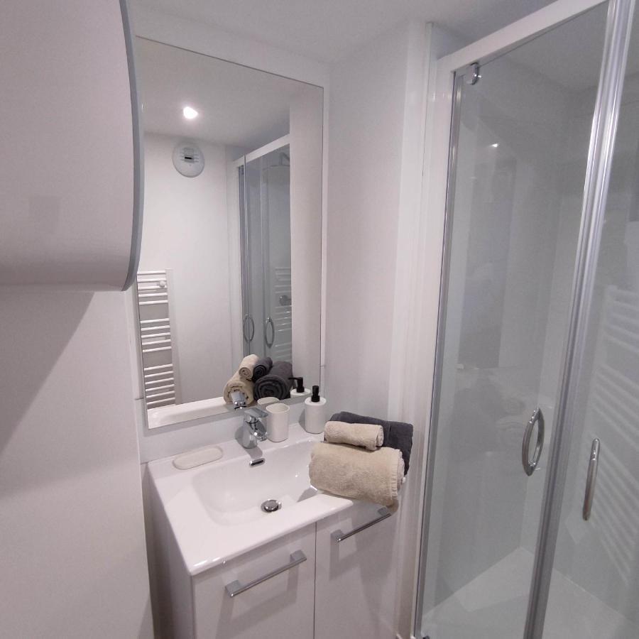 Apartmán A 10 Min De Rouen - Le Rollon Deville-les-Rouen Exteriér fotografie